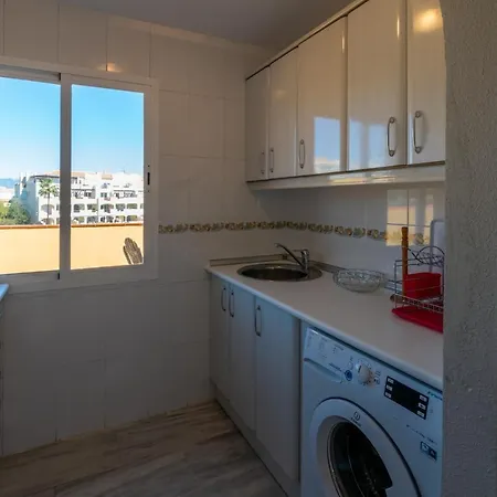 2br Penthouse Miraflores Golf