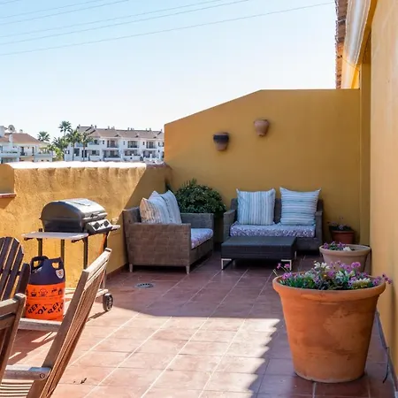 2br Penthouse Miraflores Golf 公寓